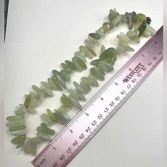 ⚠️ PRICE DROP⚠️ 
Prehnite stone necklace and matching bracelet - Picture 6 of 6